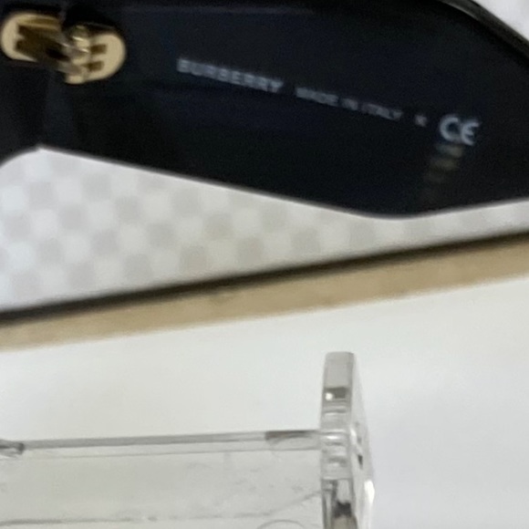 New Burberry Brooke BE4353 Black Shield sunglasses. No case - Picture 10 of 14